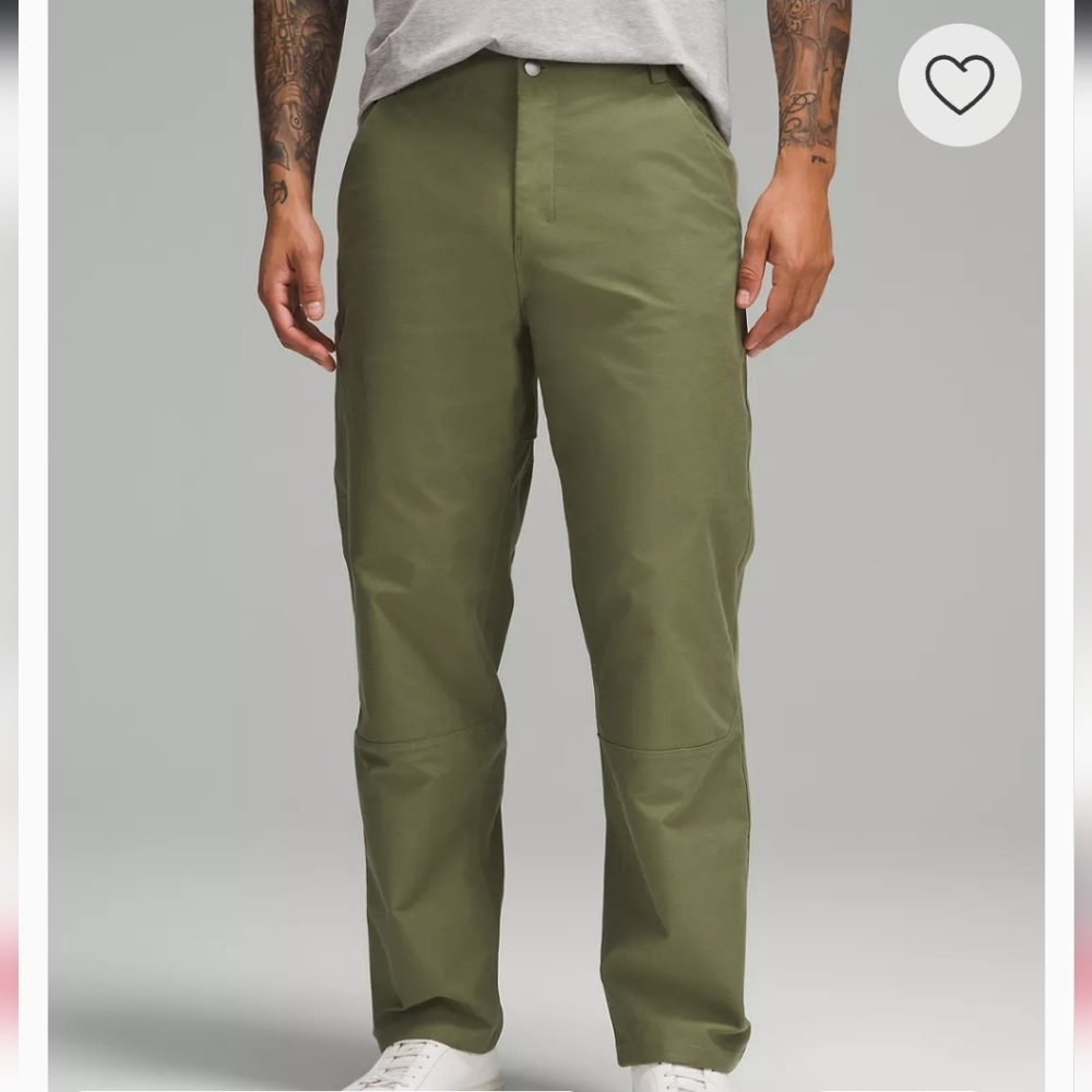lululemon athletica Men's Khaki Cargo Pants